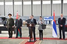 Министар Вулин: Србија је од данас власник још четири МиГ-а 29