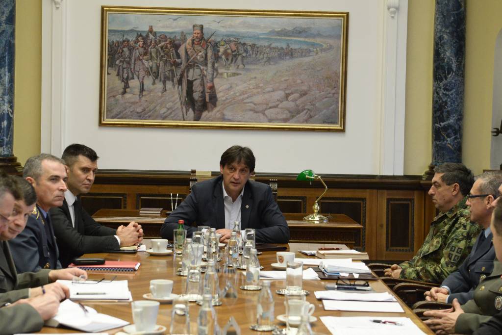 Саопштење са седнице Колегијума министра одбране