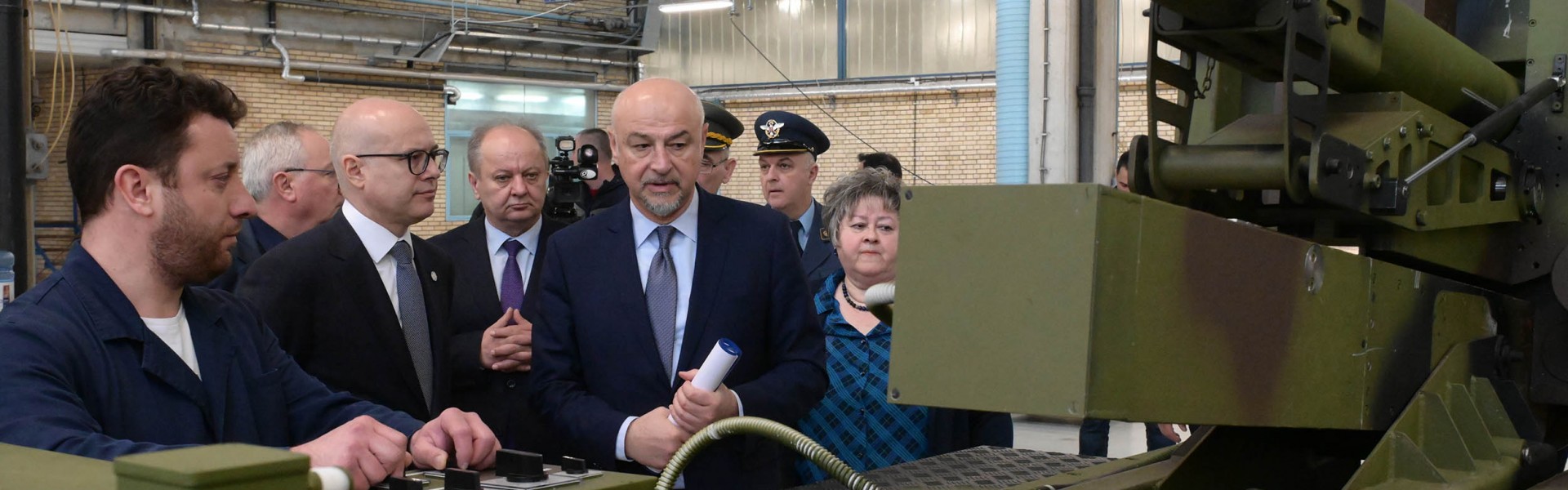 Министар Вучевић обишао предузеће „Прва петолетка“ 