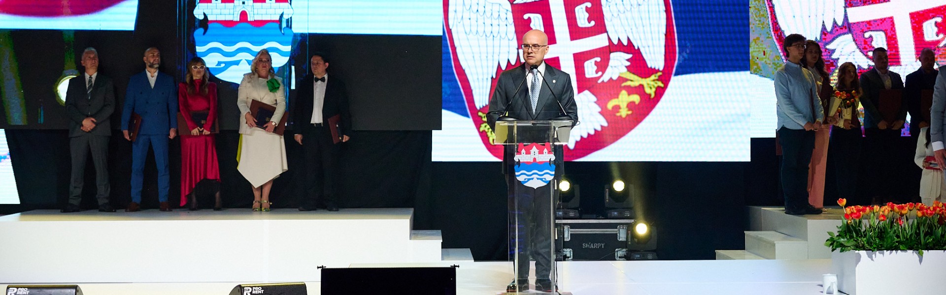 Ministru Vučeviću uručen Ključ grada sa Poveljom „Počasni građanin grada Banjaluka“