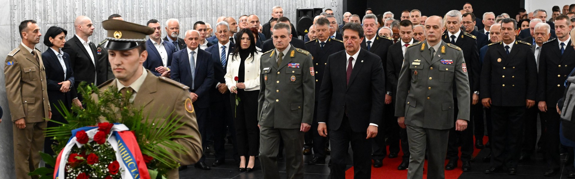 Министар Гашић на обележавању Дана Војске Републике Српске и Трећег пешадијског (Република Српска) пука у Бањалуци