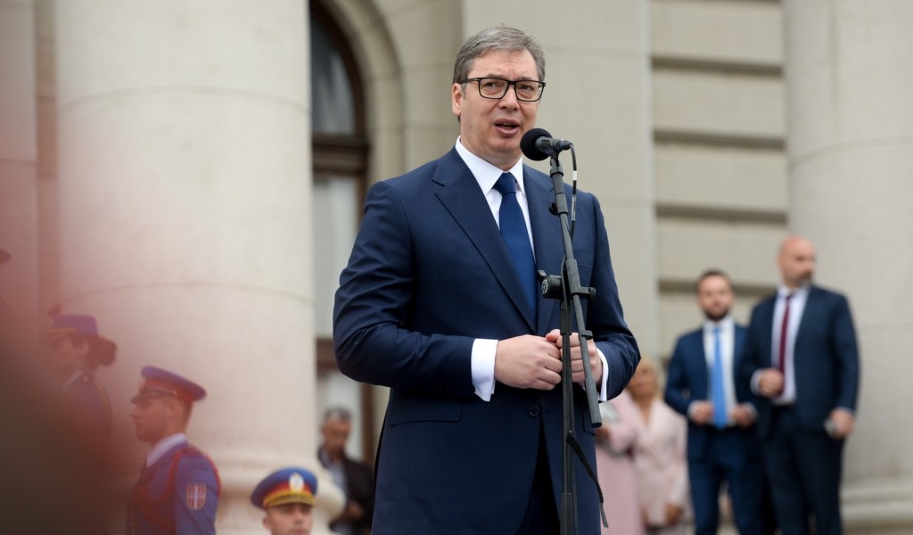 Minister Stefanović congratulates President Vučić on his new presidential term