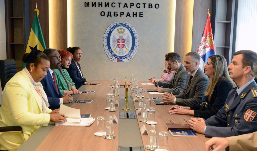 Састанак министра Стефановића са премијером Демократске Републике Сао Томе и Принсипе