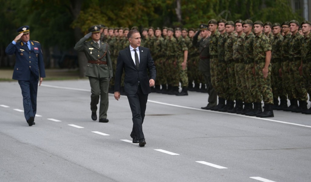 Minister Stefanović at promotion ceremony for 75 new reserve officers