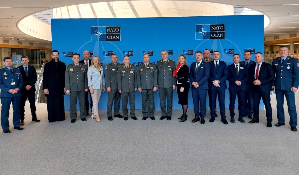 Studijske posete polaznika Visokih studija bezbednosti i odbrane bezbednosnim institucijama u Briselu i Parizu