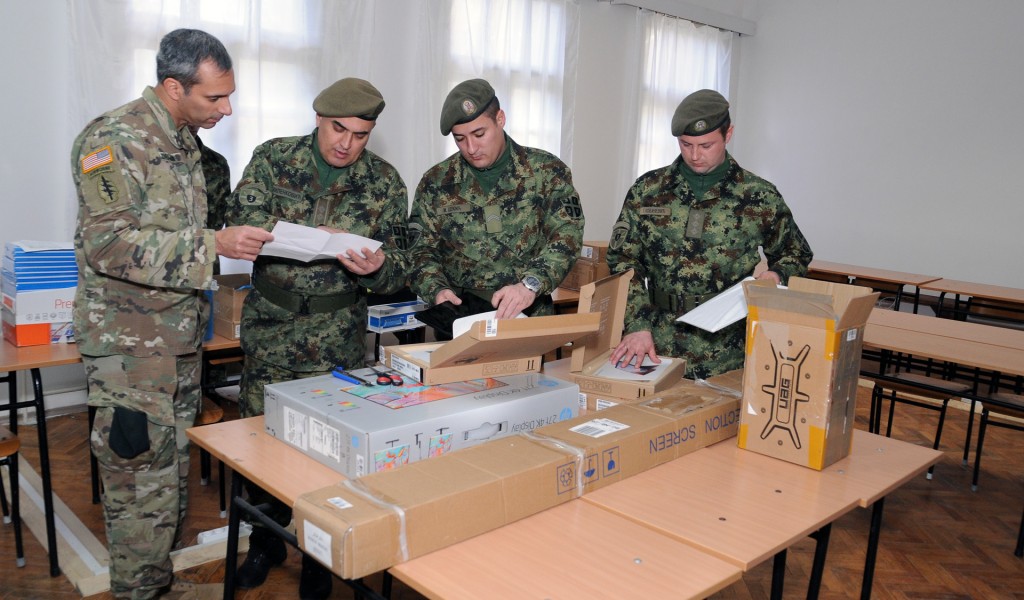 Подршка у јачању капацитета за обуку у области разминирања