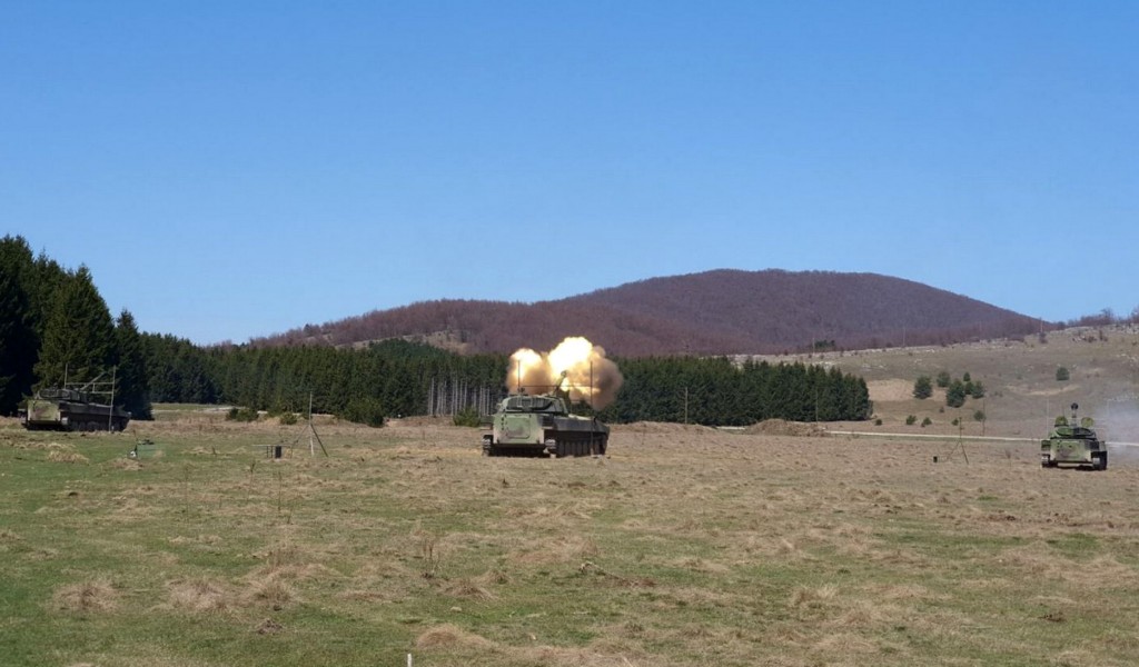 Вежба хаубичко артиљеријског дивизиона Четврте бригаде КоВ