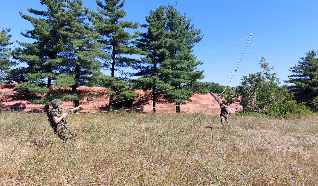 Soldiers undergo telecommunications training in Signal Brigade