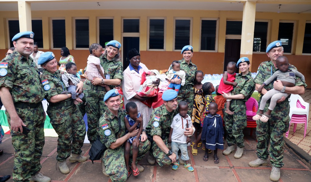 SAF members provide humanitarian assistance in Central African Republic