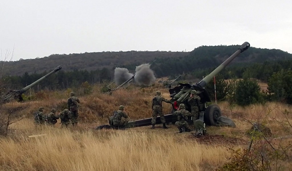 High fire accuracy of towed artillery