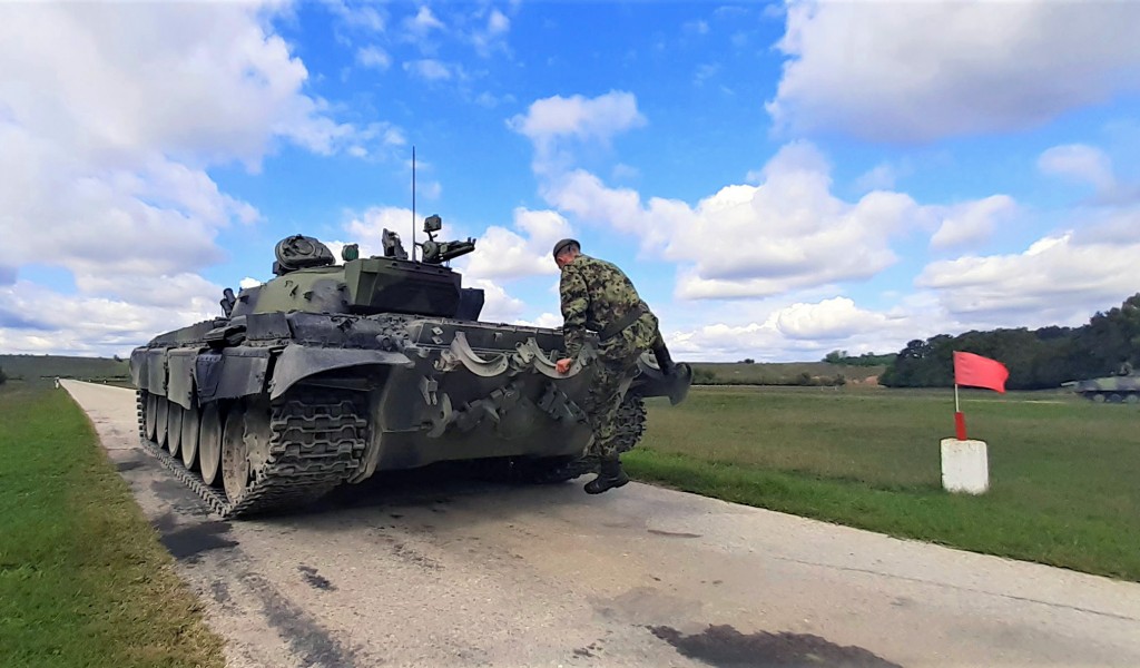Armoured units undergo specialized training