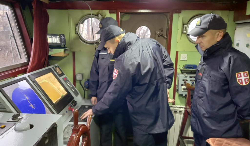 Оспособљавање професионалних војника у Речној флотили