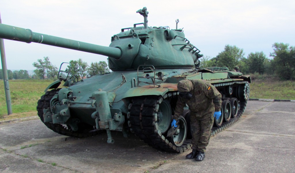Spanish soldiers attend course at CBRN Training Centre