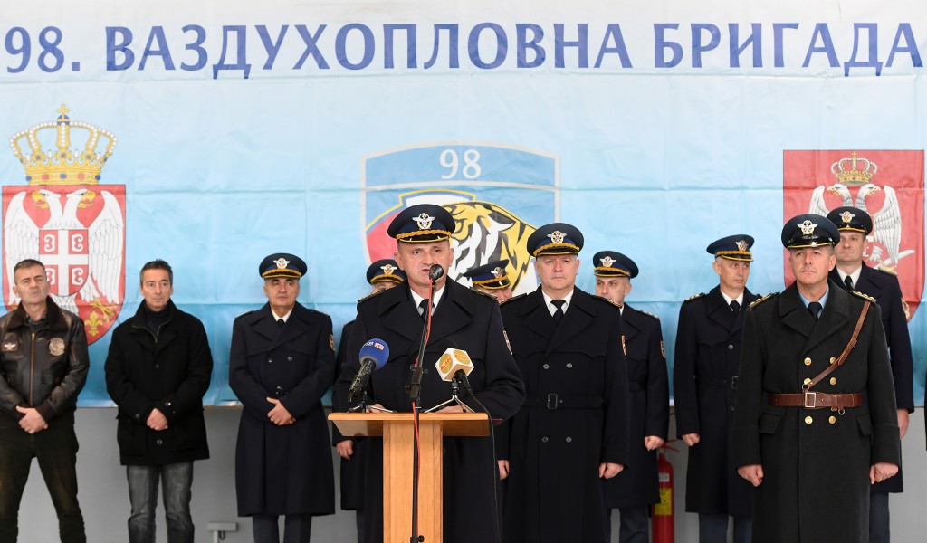 Dan 98 vazduhoplovne brigade