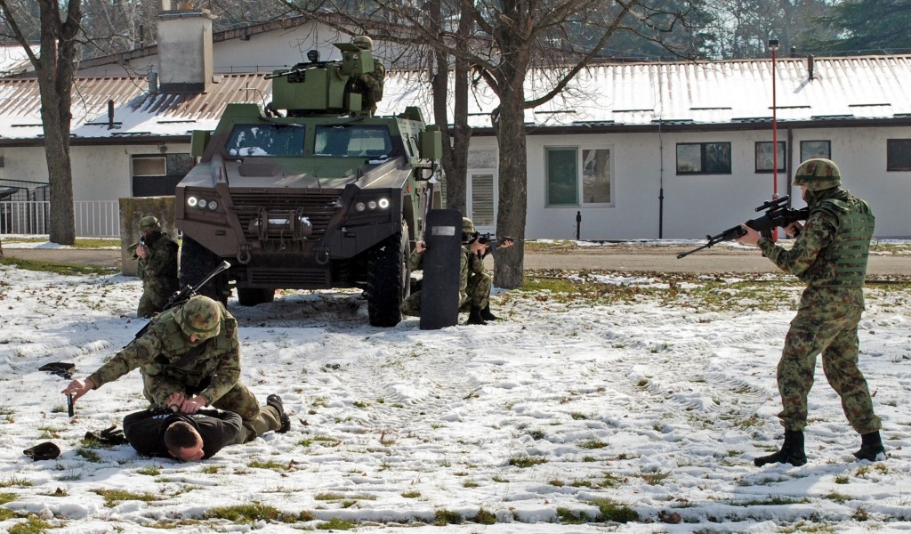 Training of Soldiers in Military Police Units