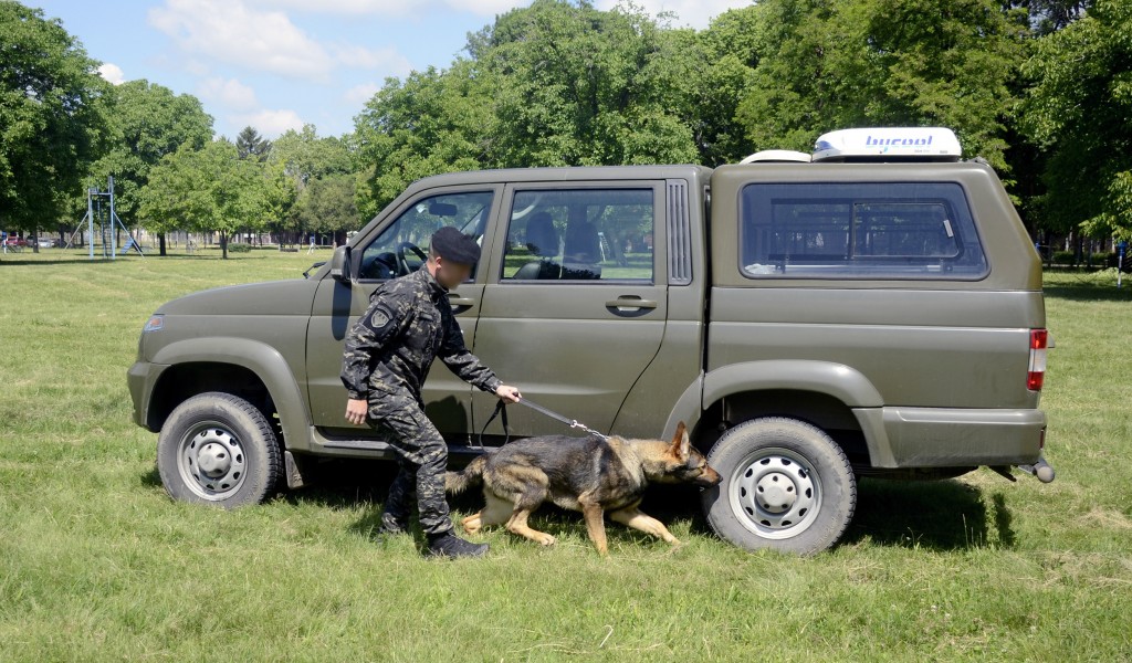Training course in explosive ordnance detection