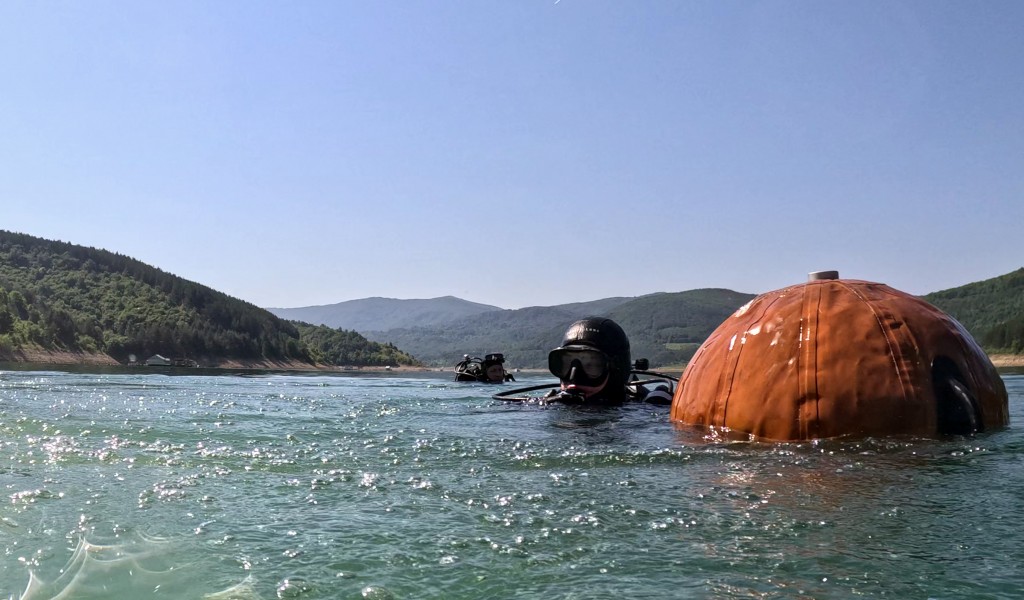 Deep Diving Training