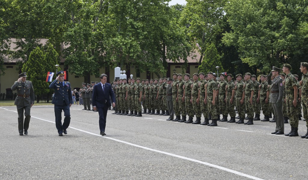 Class of June 2025 takes military oath Minister Gašić attends