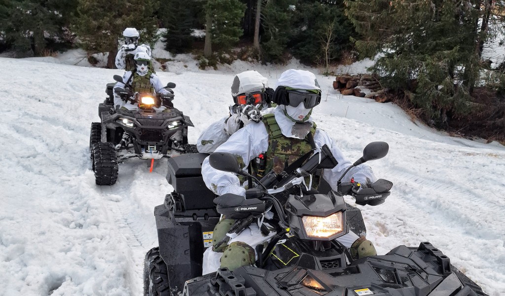 Members of 72nd Special Operations Brigade undergo winter training