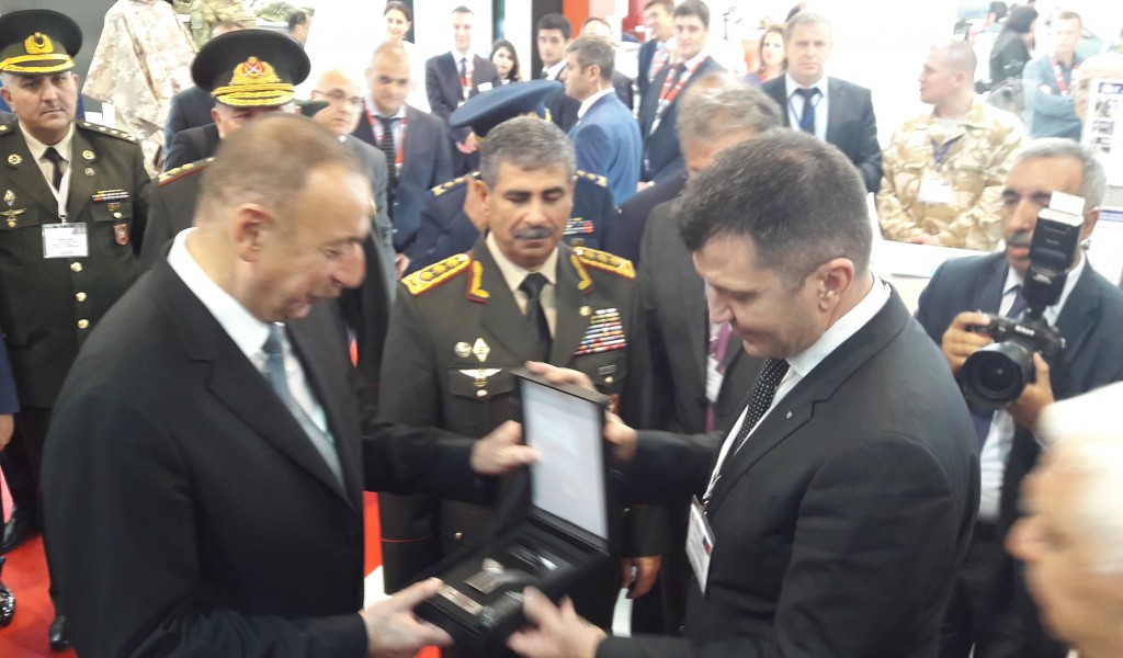 Minister of Defence meets President of Azerbaijan