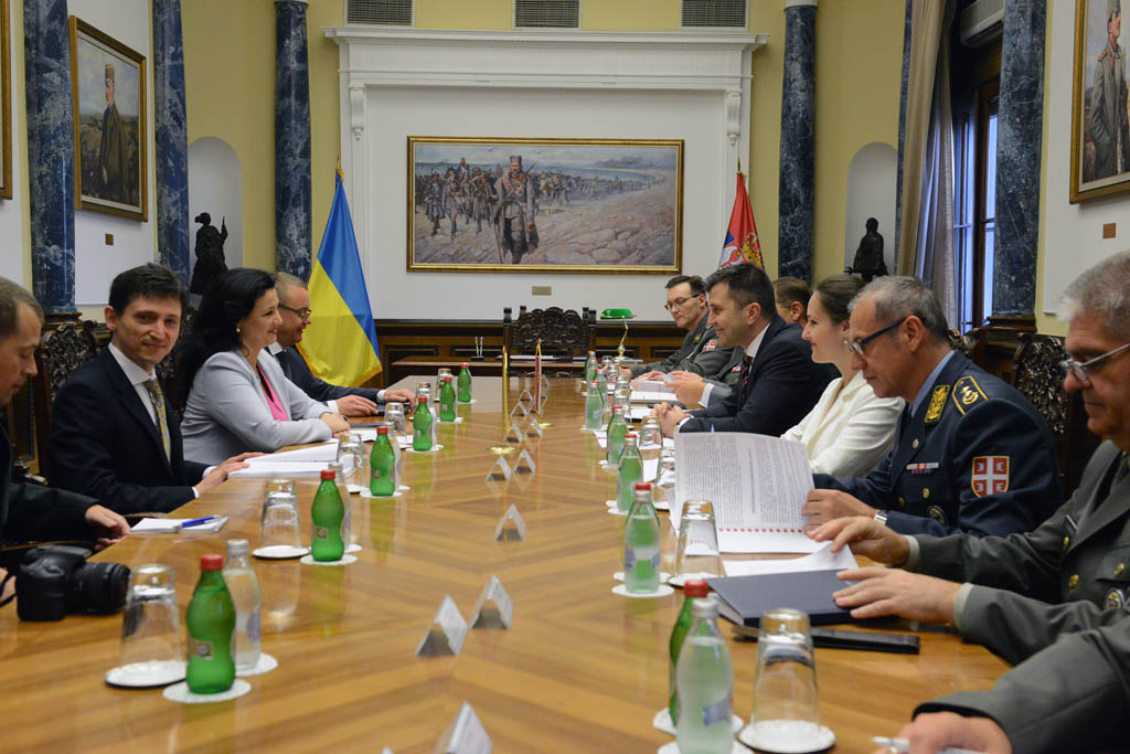 Састанак министра одбране и потпредседнице Владе Украјине