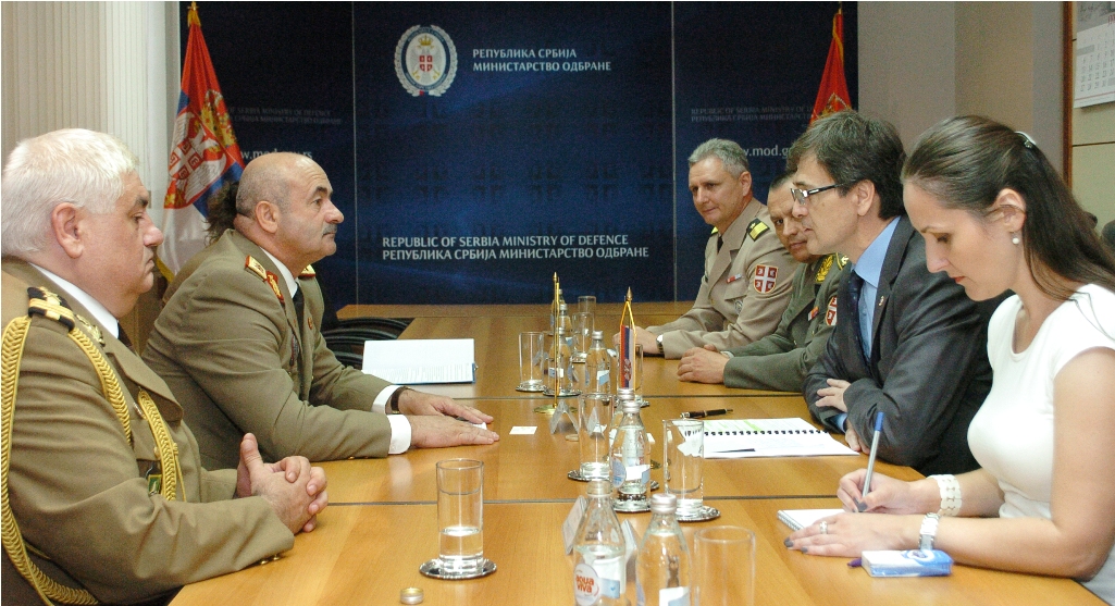 Promotion of defence cooperation with Romania