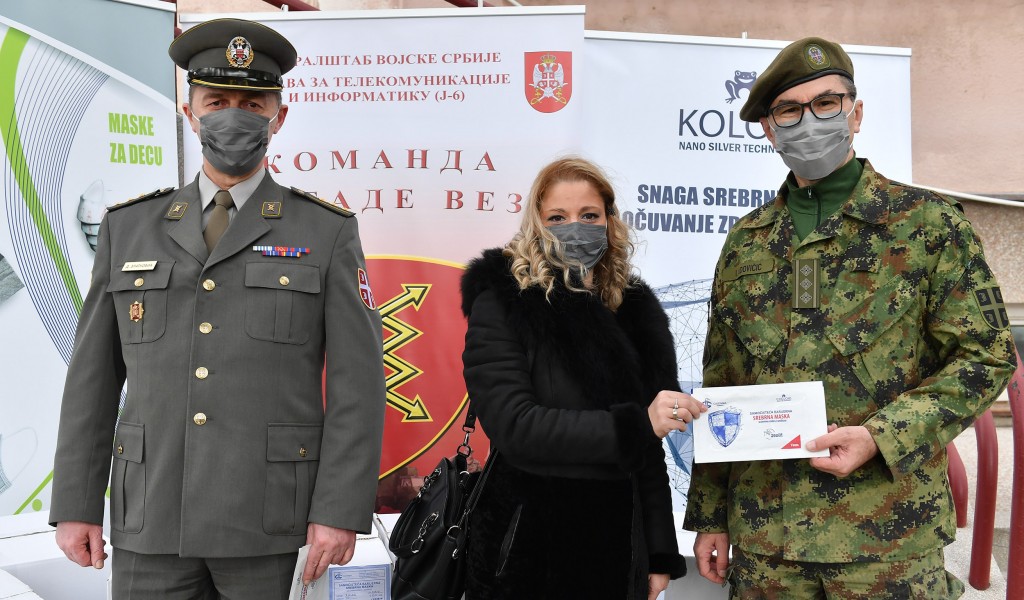 Signal Brigade donates 5 000 protective face masks to Karaburma Covid hospital