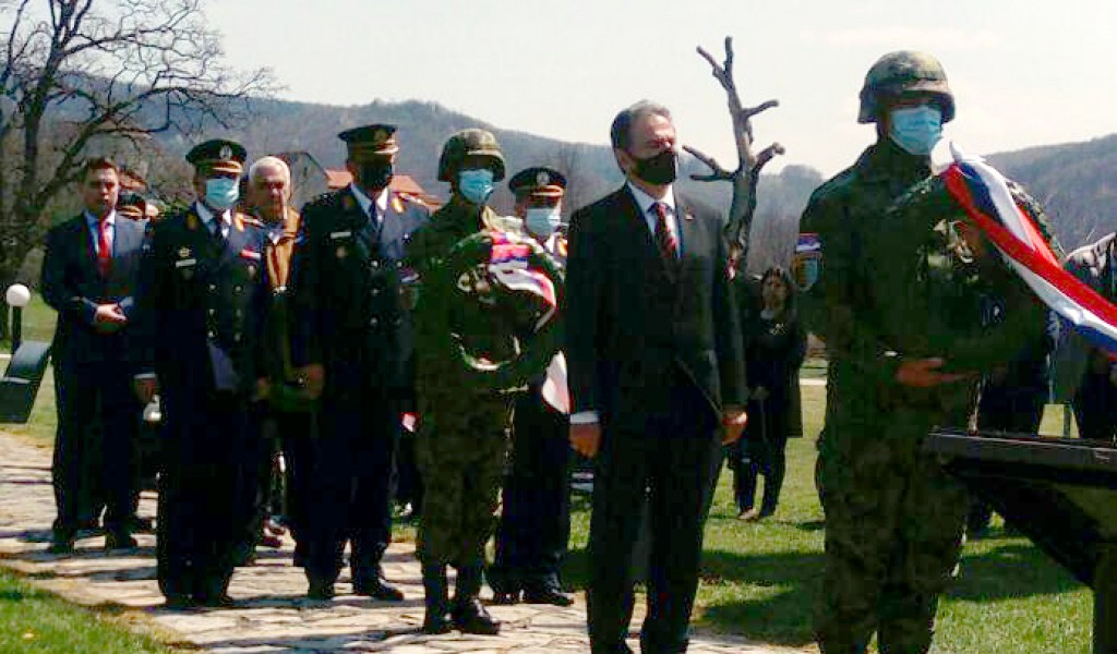 General Cvetković lays wreath in Takovo