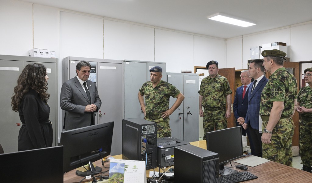 Ministar Gašić obišao Centar Ministarstva odbrane u Kraljevu
