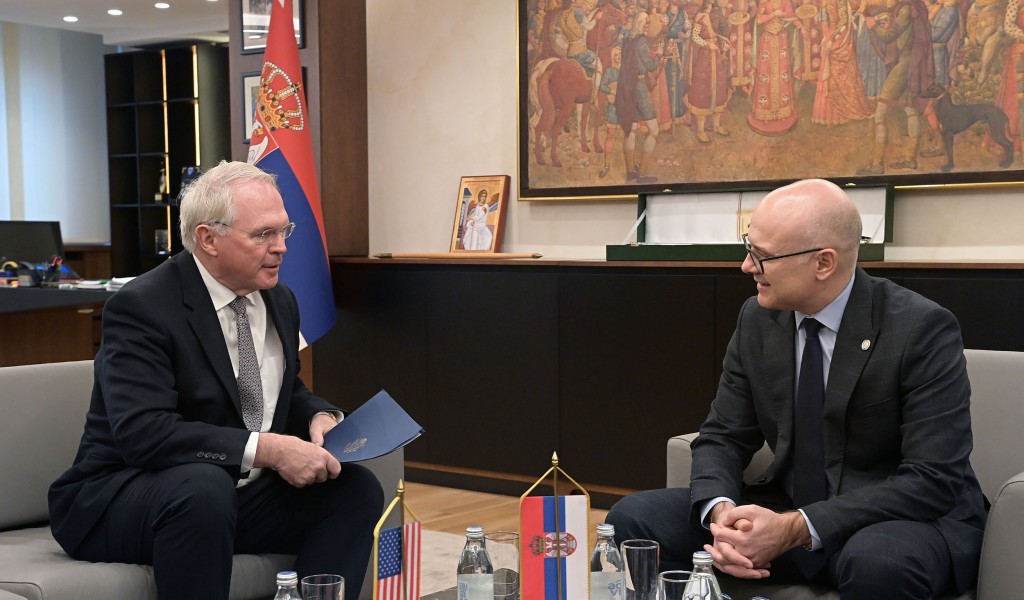 Meeting between Minister Vučević and U S Ambassador Hill