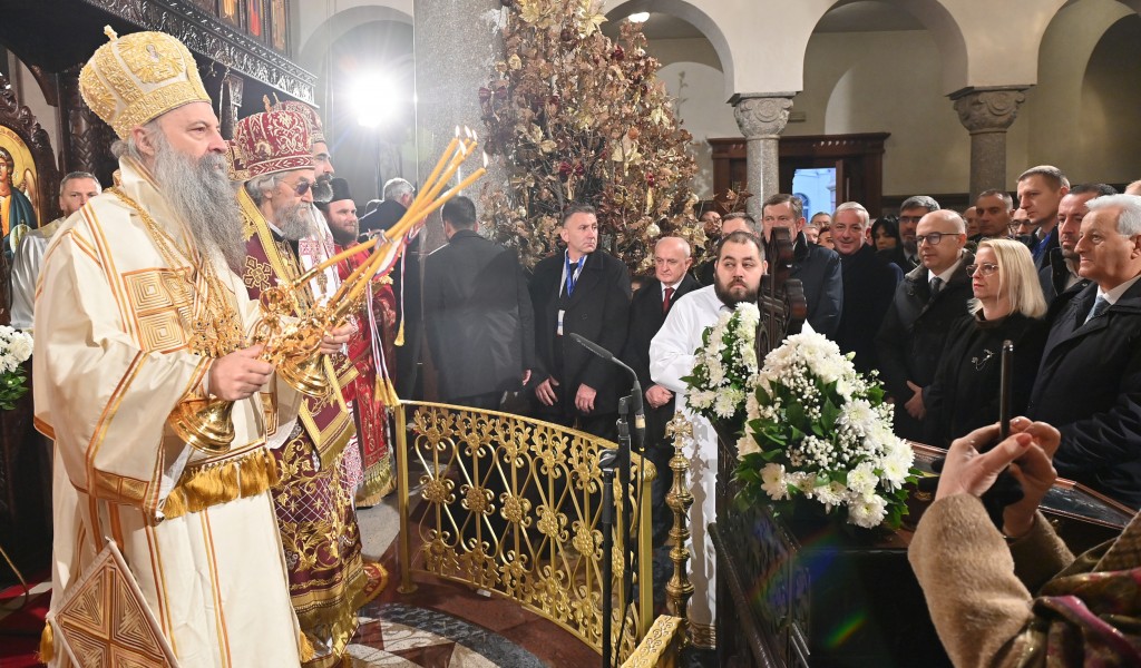 Minister Vučević and General Mojsilović attend liturgy in Church of Christ the Saviour in Banja Luka
