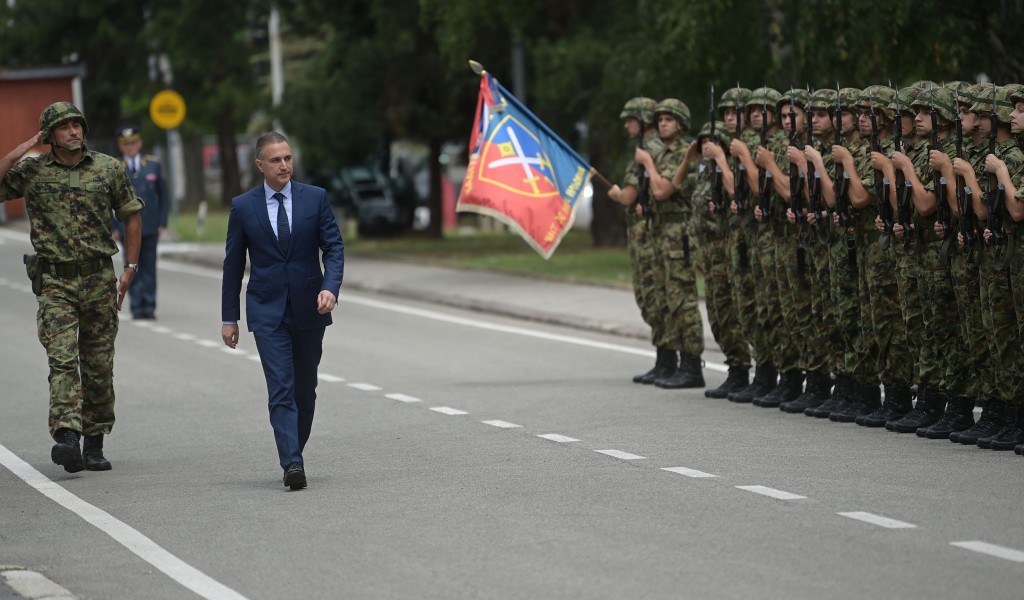 Ministar Stefanović Bez jake vojske uvek ste moguća meta