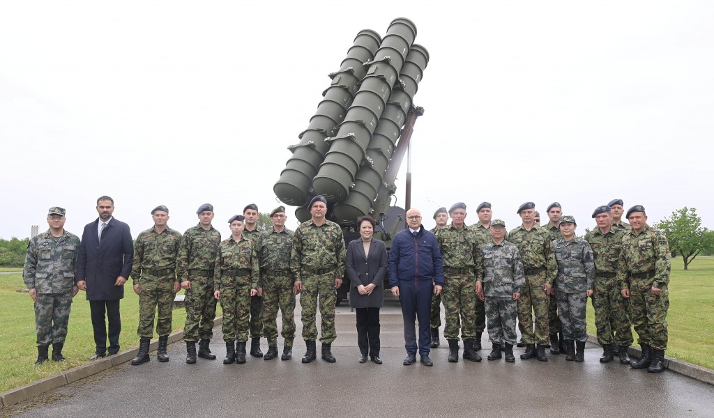 Minister Vučević and Chinese Ambassador Chen Bo shown FK 3 anti aircraft missile system