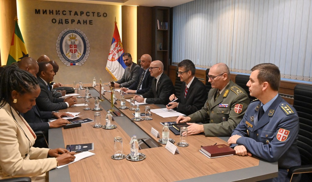 Minister Vučević Meets Prime Minister of São Tomé and Principe Trovoada