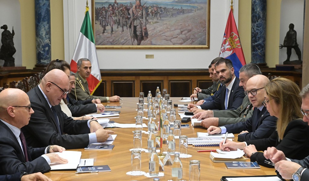 Meeting between Minister Vučević and Italian Minister of Defence Crosetto