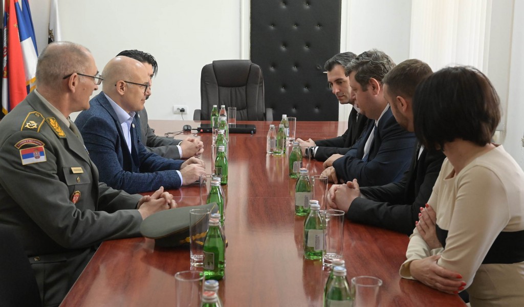 Minister Vučević meets with president of Kovačica municipality