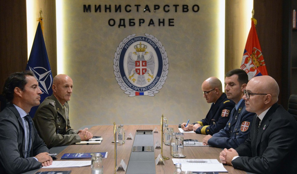 Састанак министра Вучевића са замеником помоћника генералног секретара НАТО