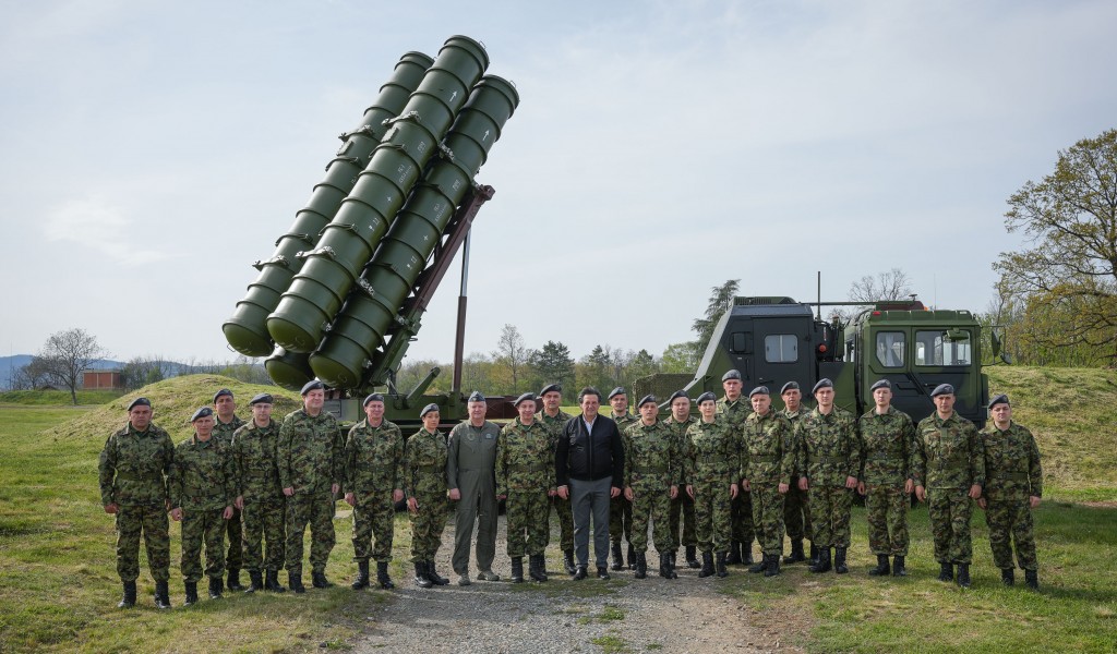 Ministar Gašić obišao pripadnike Vojske Srbije angažovane u stalno zadejstvovanim snagama