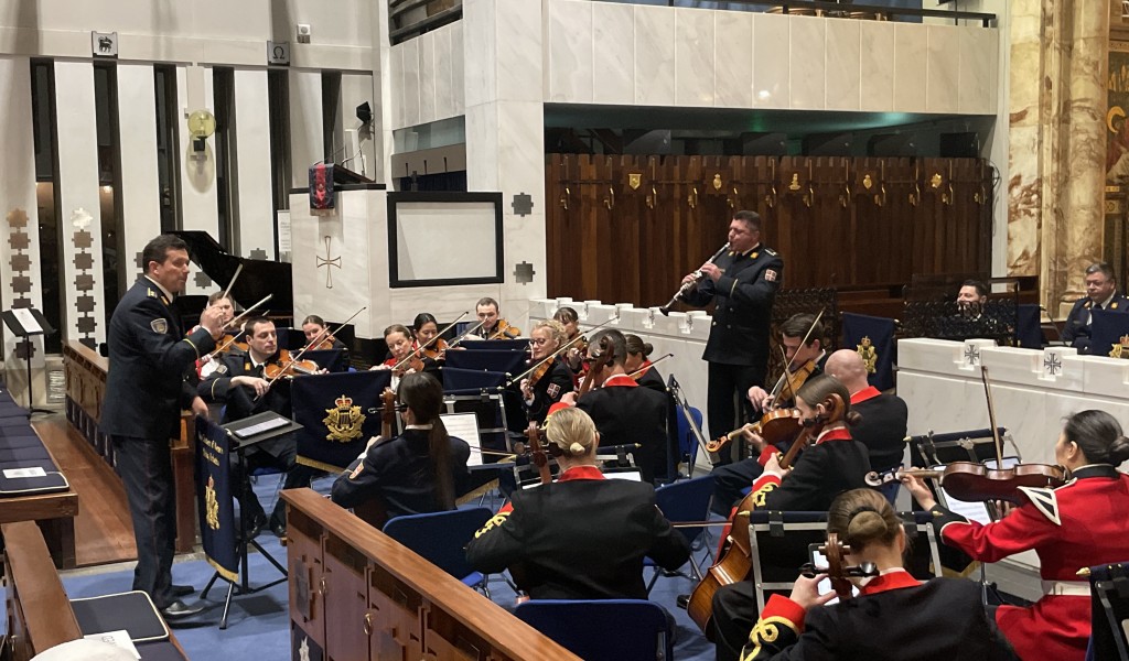 Binički rounds off its British tour with gala concert