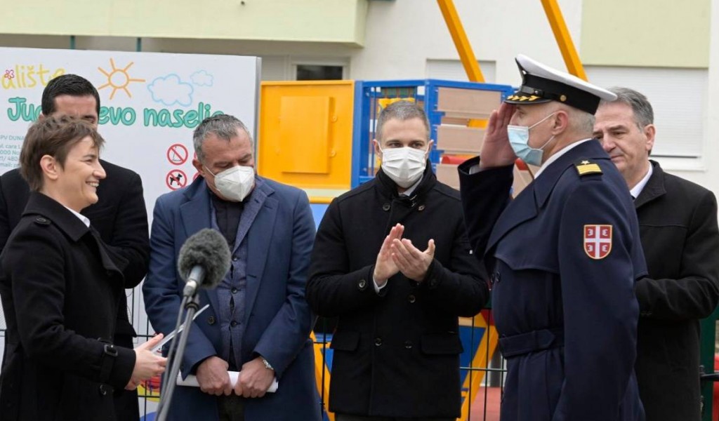 Уручени кључеви станова за снаге безбедности у Новом Саду