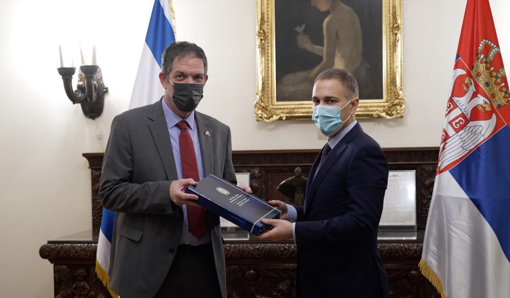 Minister Stefanović presents Ambassador of Israel with archives about Jewish suffering in Independent State of Croatia