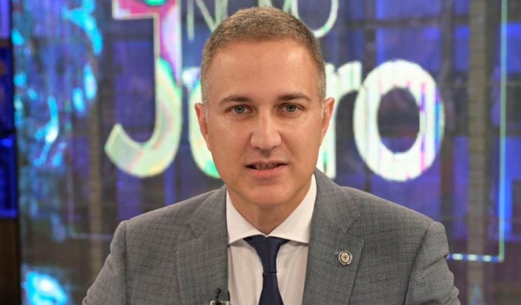 Ministar Stefanović Srbija je kadra da brani samu sebe