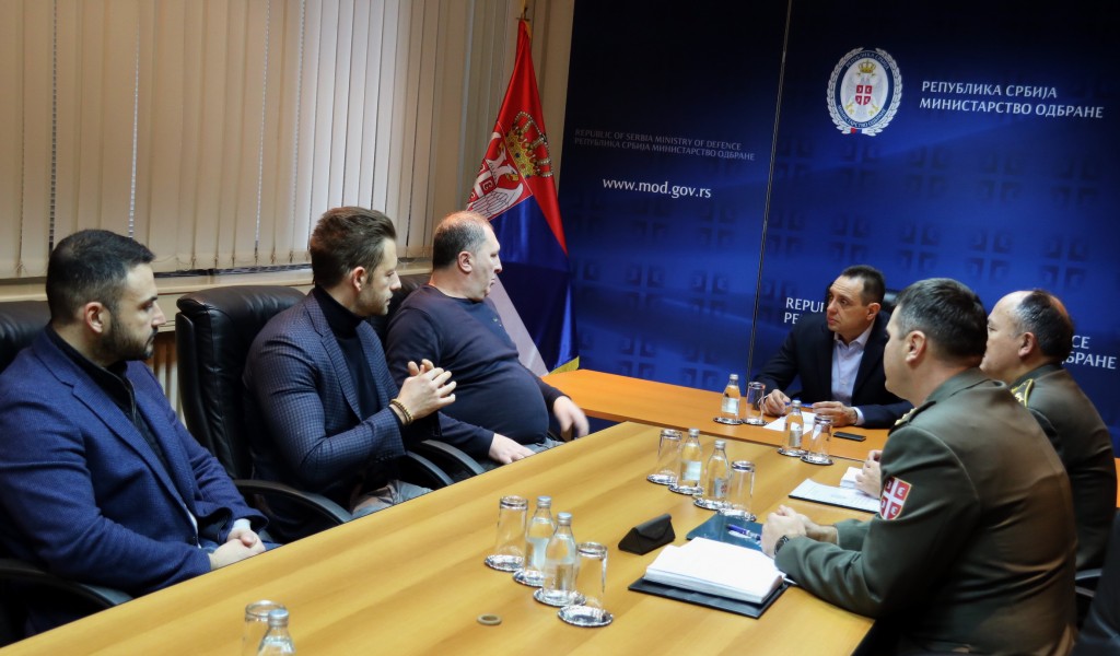 Састанак министра одбране и продуцената пројекта Хероји са Кошара 