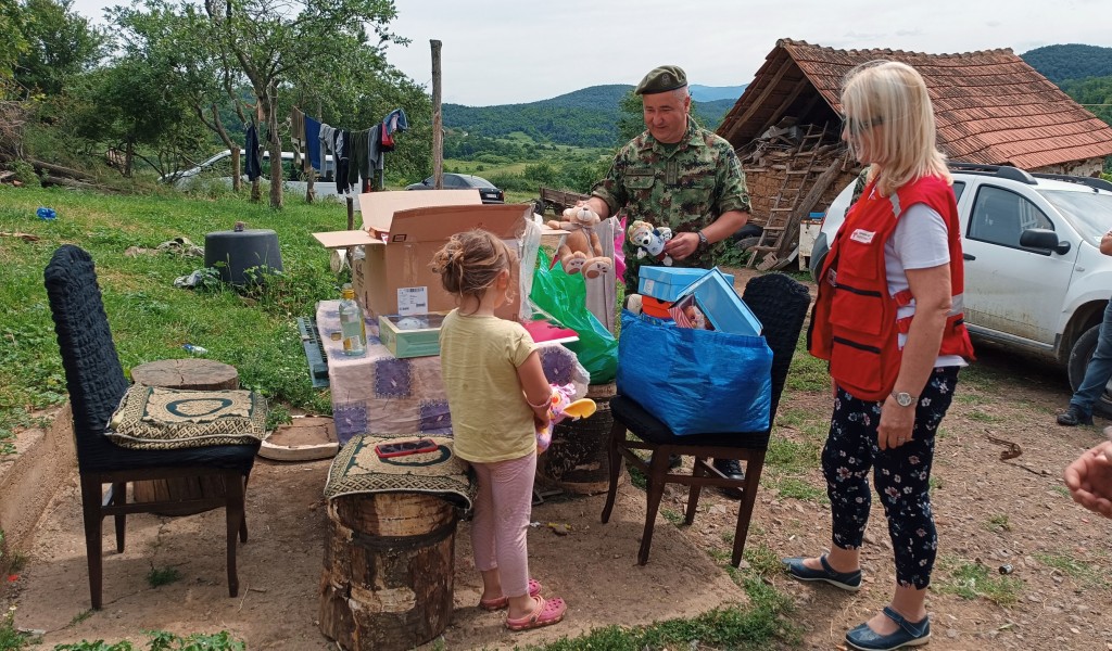 Residents of remote mountain villages receive aid