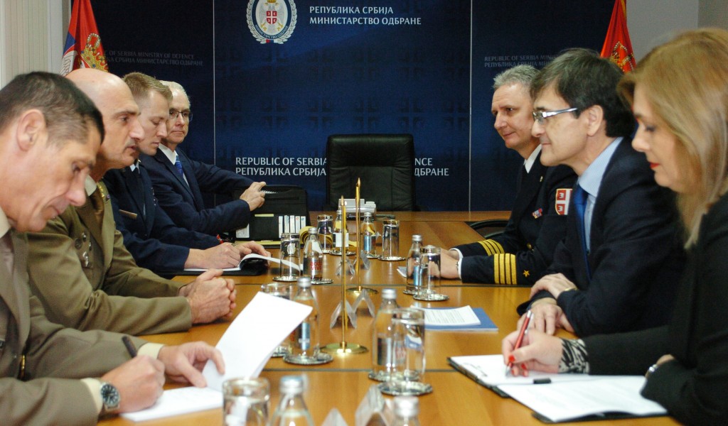 Državni sekretar Nerić sa načelnikom štaba Komande Združenih snaga Napulj