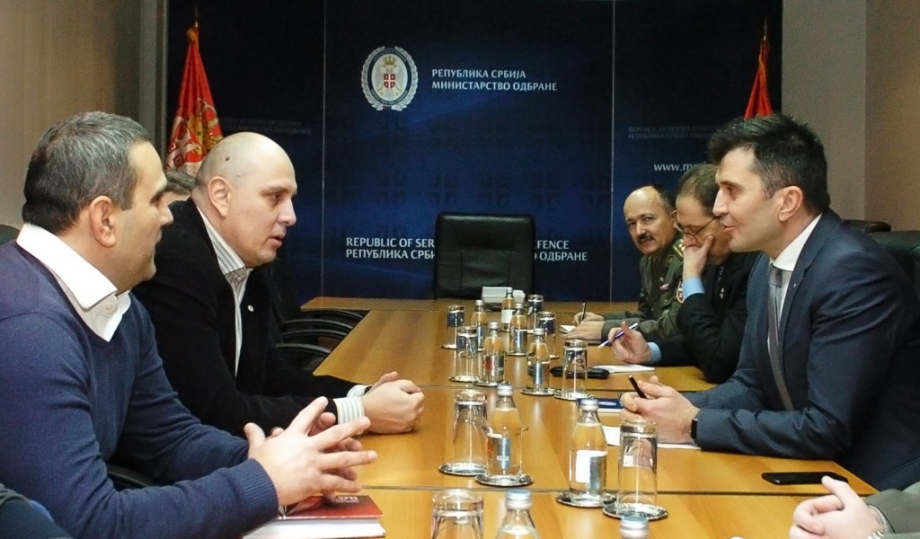 Defence Minister meets representatives of the Trade Union Sloga 