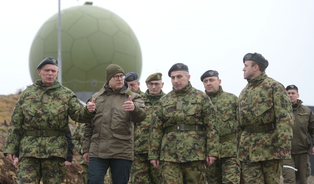 Minister Vučević Visits Members of 126th Air Surveillance Early Warning and Guidance Brigade 