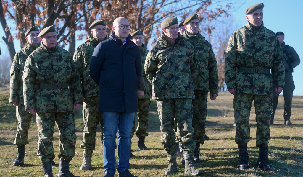 Minister Vučević and General Mojsilović with Members of Serbian Armed Forces on Christmas