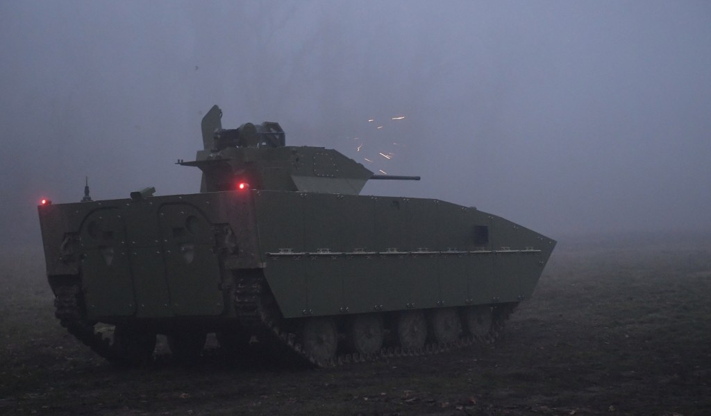 Испитивање модернизованог борбеног возила пешадије БВП М 80А и гађање у ноћним условима