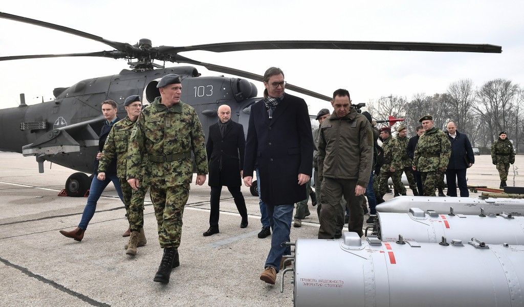 Председник Вучић Нови хеликоптери су чувари наше земље и неба